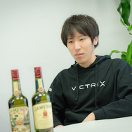 アイリッシュウイスキー「ジェムソン」が更なる本気度で8bitスマホゲーム開発！プロゲーマーももち＆チョコが高得点を叩き出す