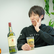 アイリッシュウイスキー「ジェムソン」が更なる本気度で8bitスマホゲーム開発！プロゲーマーももち＆チョコが高得点を叩き出す