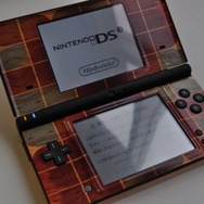 ペイント？いいえスキンです。DSiやiPhone 3GSに「ジェラスキンズ」貼ってみた