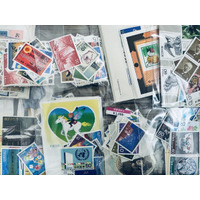 【年末限定】大人気「切手ガチャ」を12月31日大晦日に再販！